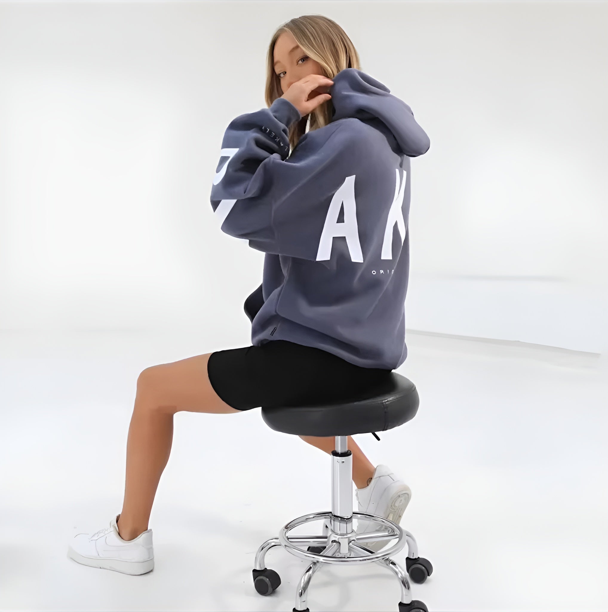Ella Dames Hoodie met Capuchon – Warme Oversized Hoodie met Kangoeroezak & Casual Stijl