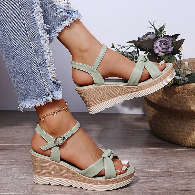 Matilda Wedge Sandals Women – Elegant Cross-Strap Sandals & Comfortable Heel