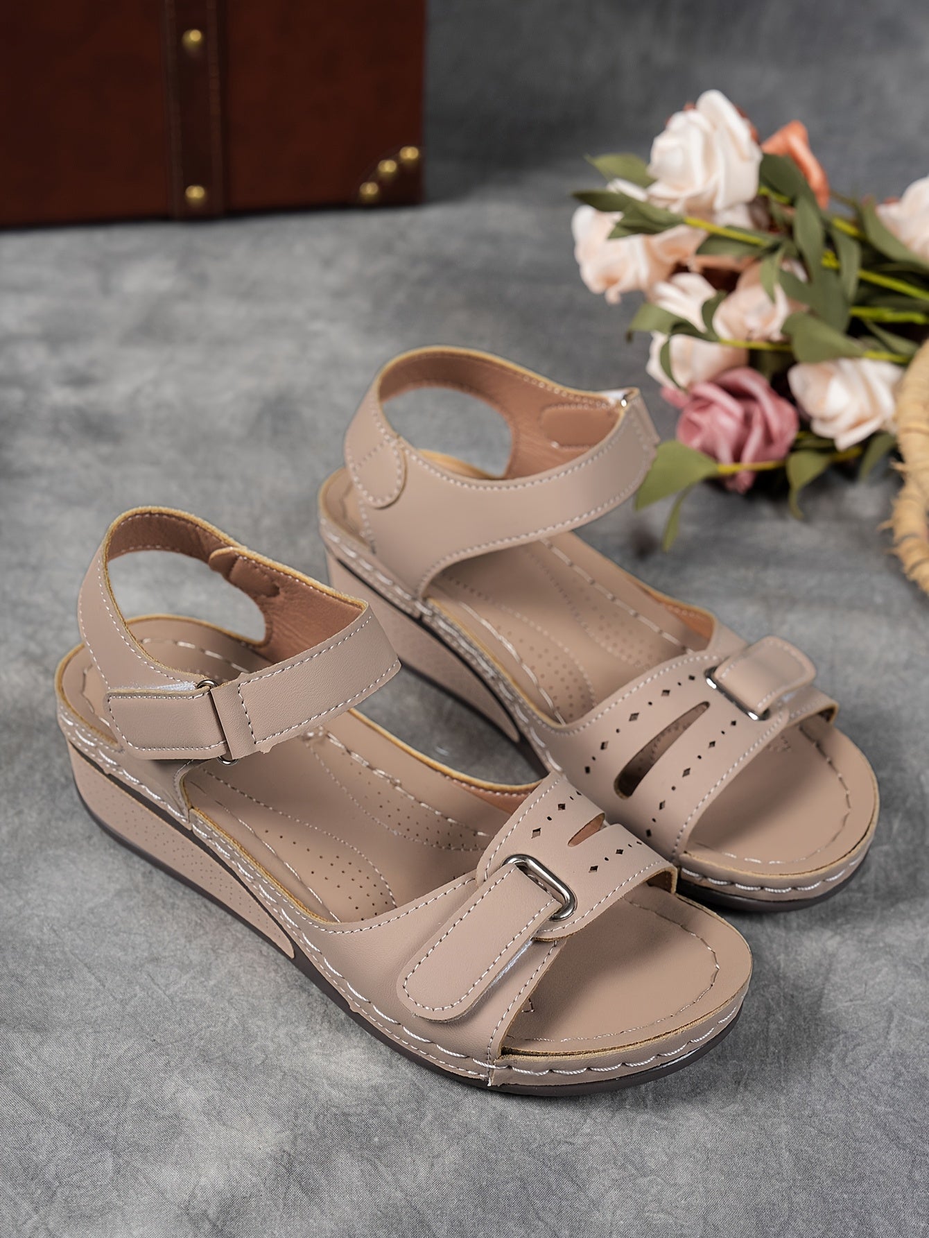 Solevia Sandales Femme – Sandales à Plateforme Confortables avec Lanières Respirantes Été