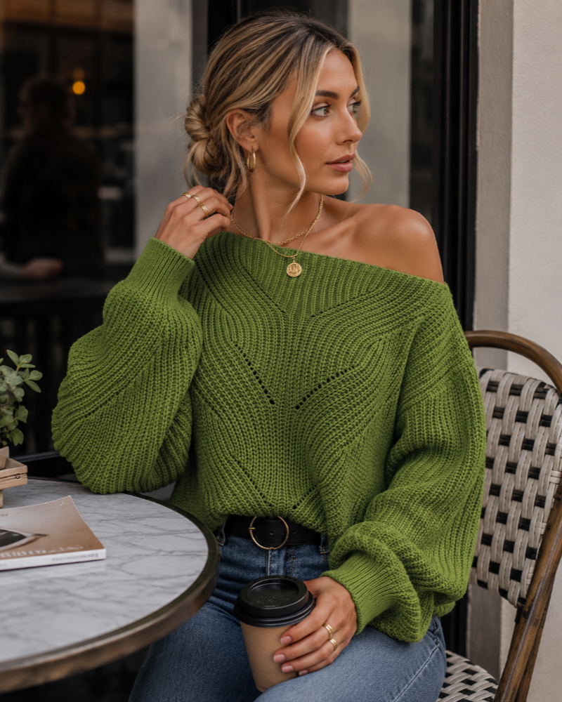 Jessa Pull en Maille Femme – Col Asymétrique, Épaule Dégagée & Maille Ajourée