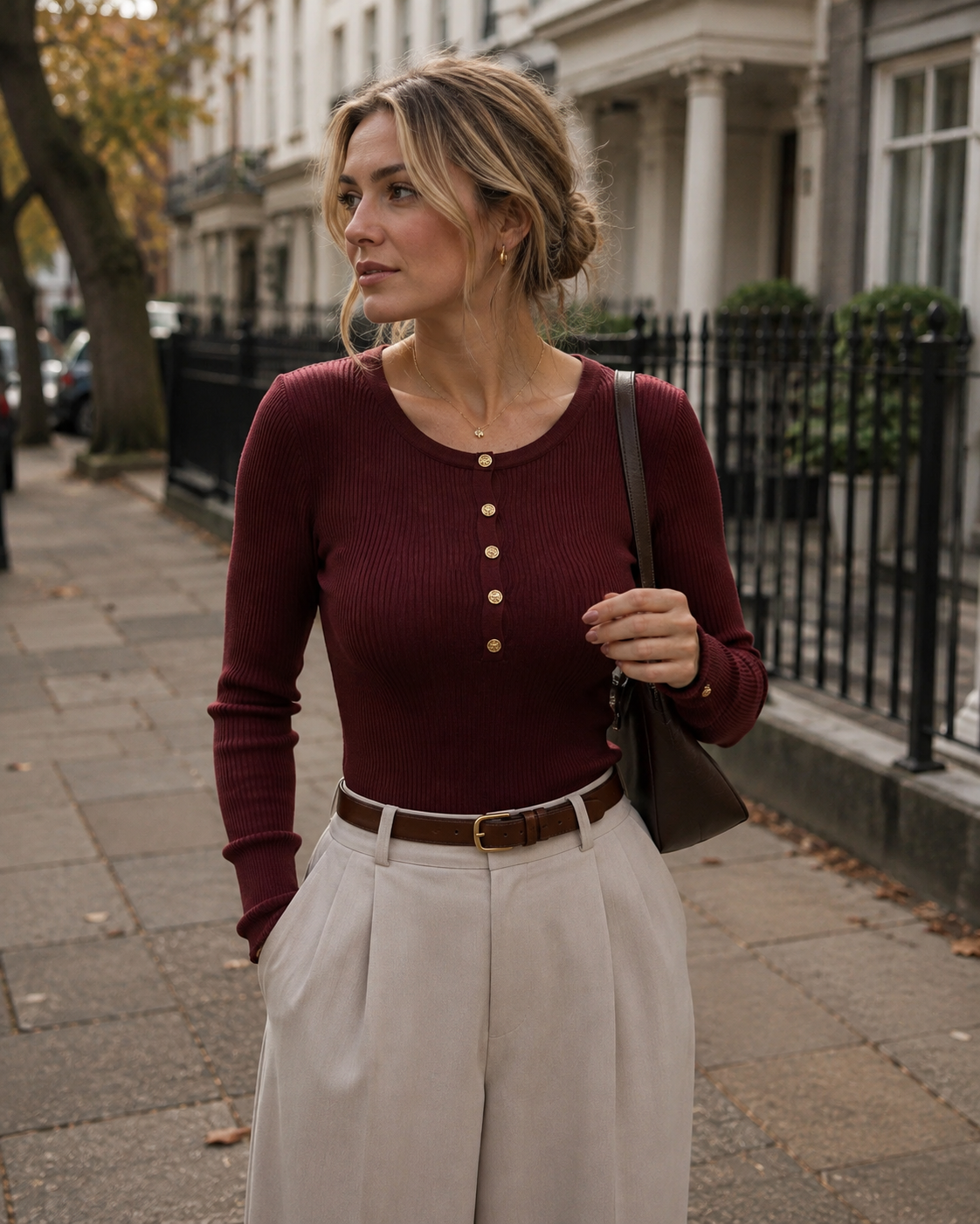 Peyton Top Femme – Maille Côtelée, Manches Longues & 5 Boutons Dorés