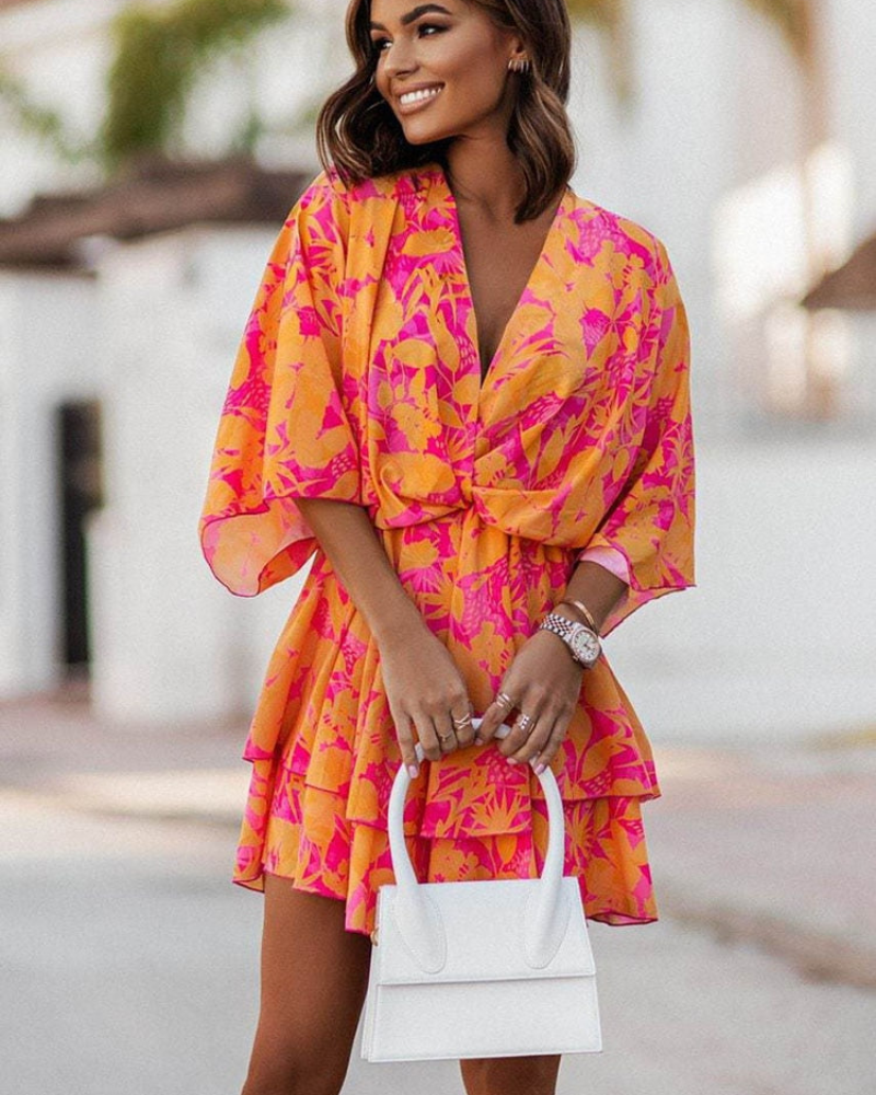 Rochie scurtă Rina pentru femei – rochie cu flori, decolteu în V, mâneci lungi și stil lejer