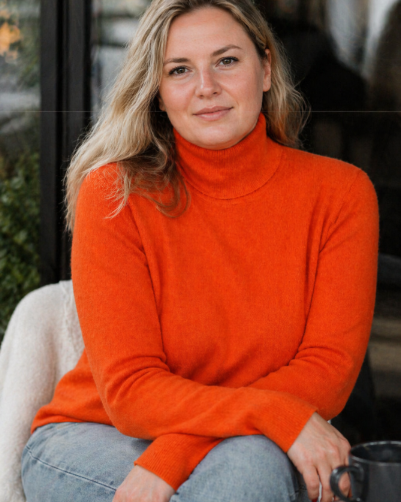 Sweter damski Curvy duży rozmiar – golf z kaszmiru premium, miękki, ciepły, elegancki