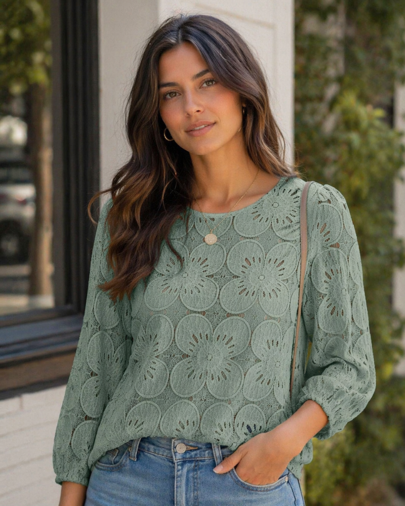 Nolia Bluse Damen – Top mit Lochstickerei und 3/4-Ärmeln, Voluminös, Eleganter Casual-Chic-Stil
