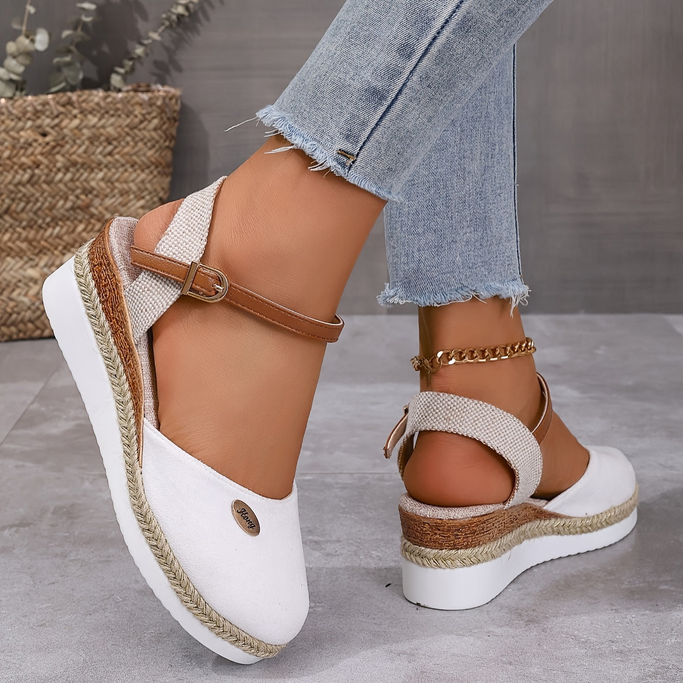 Zanira Sandales Femme – Sandalen mit Keilabsatz, geschlossene Spitze, schick und bequem für den Sommer