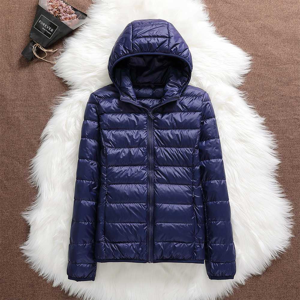 Aria Femme Veste Imperméable – Légère, Polyvalente & Élégante avec Capuche Amovible