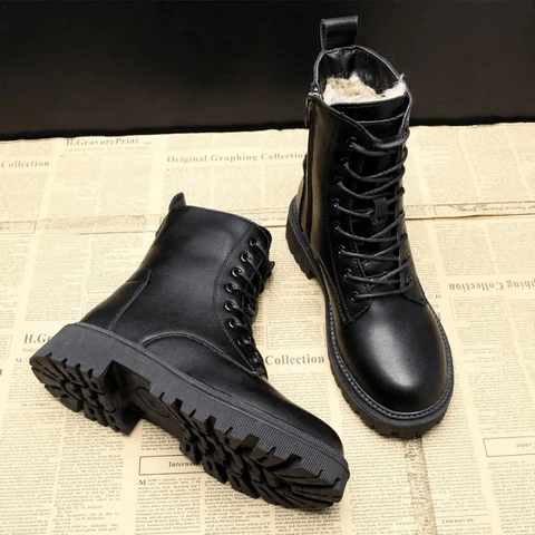 Lola Dames Winterlaarzen – Luxe Zwarte, Antislip, Warm en met Elegant Brits Design