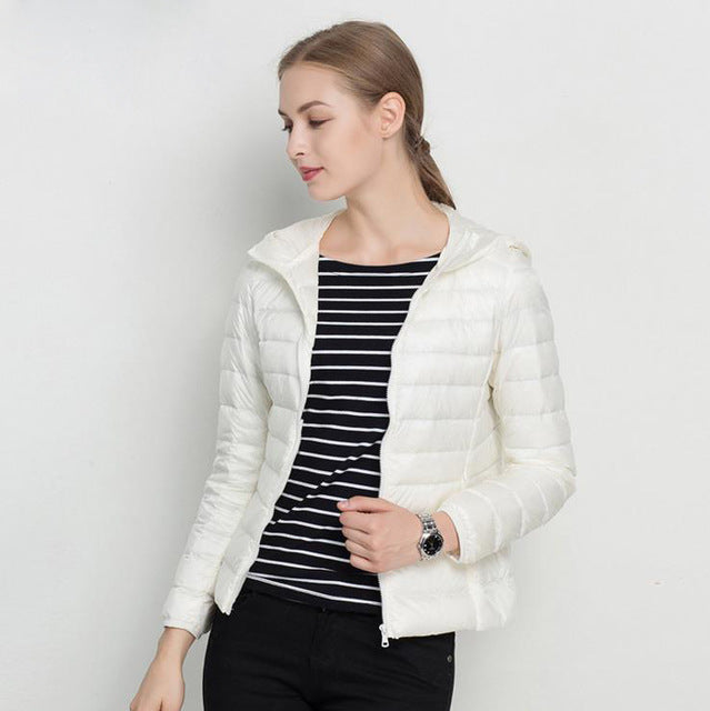 Piumino leggero da donna autunnale - Giacca di mezza stagione con cappuccio e comfort quotidiano