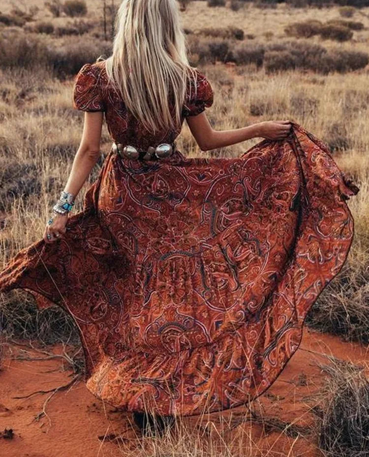 Długa sukienka w stylu boho Azaria – damska sukienka maxi z wzorem paisley i szykownym, zwiewnym fasonem
